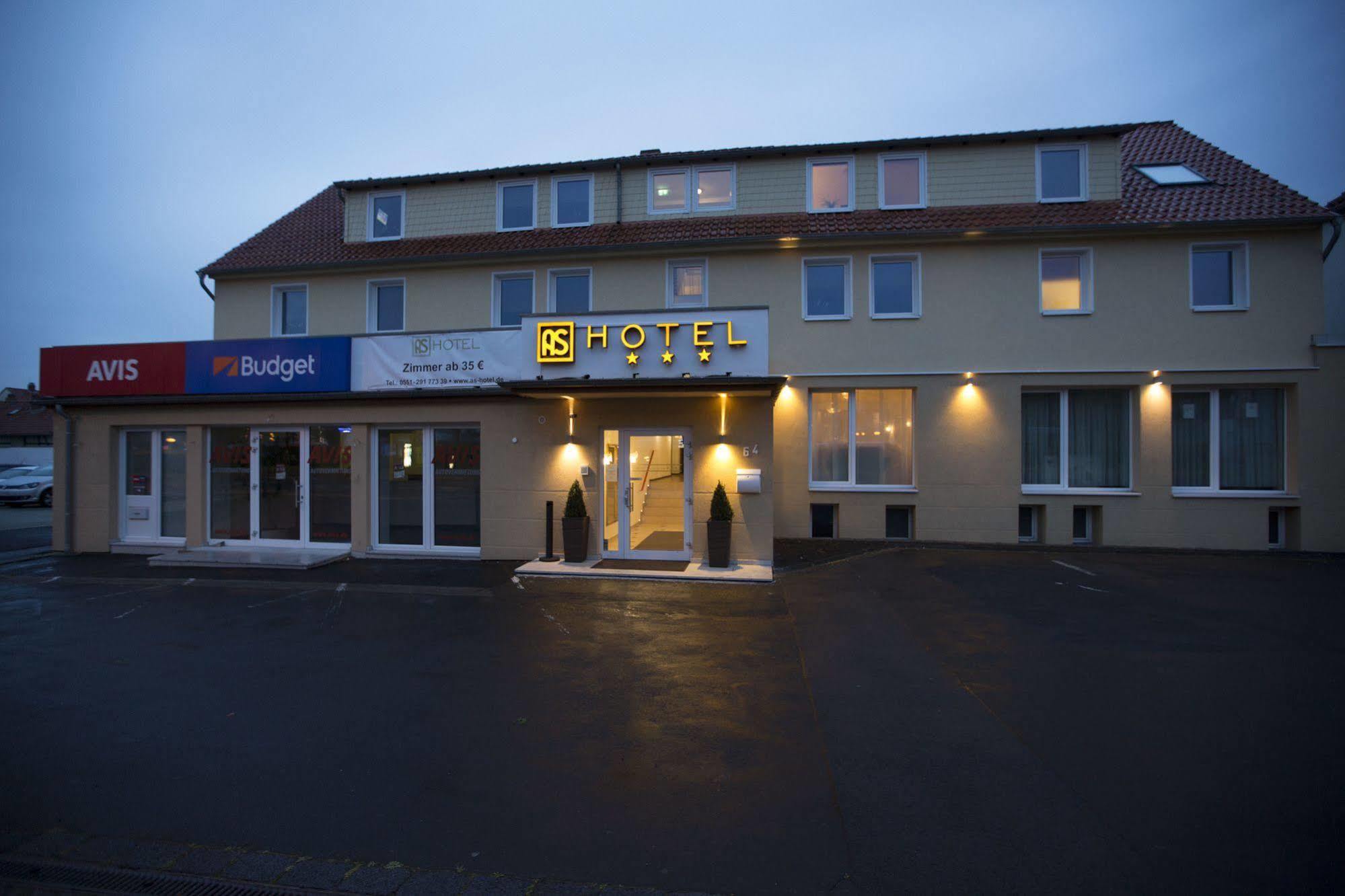 As Hotel Göttingen Kültér fotó