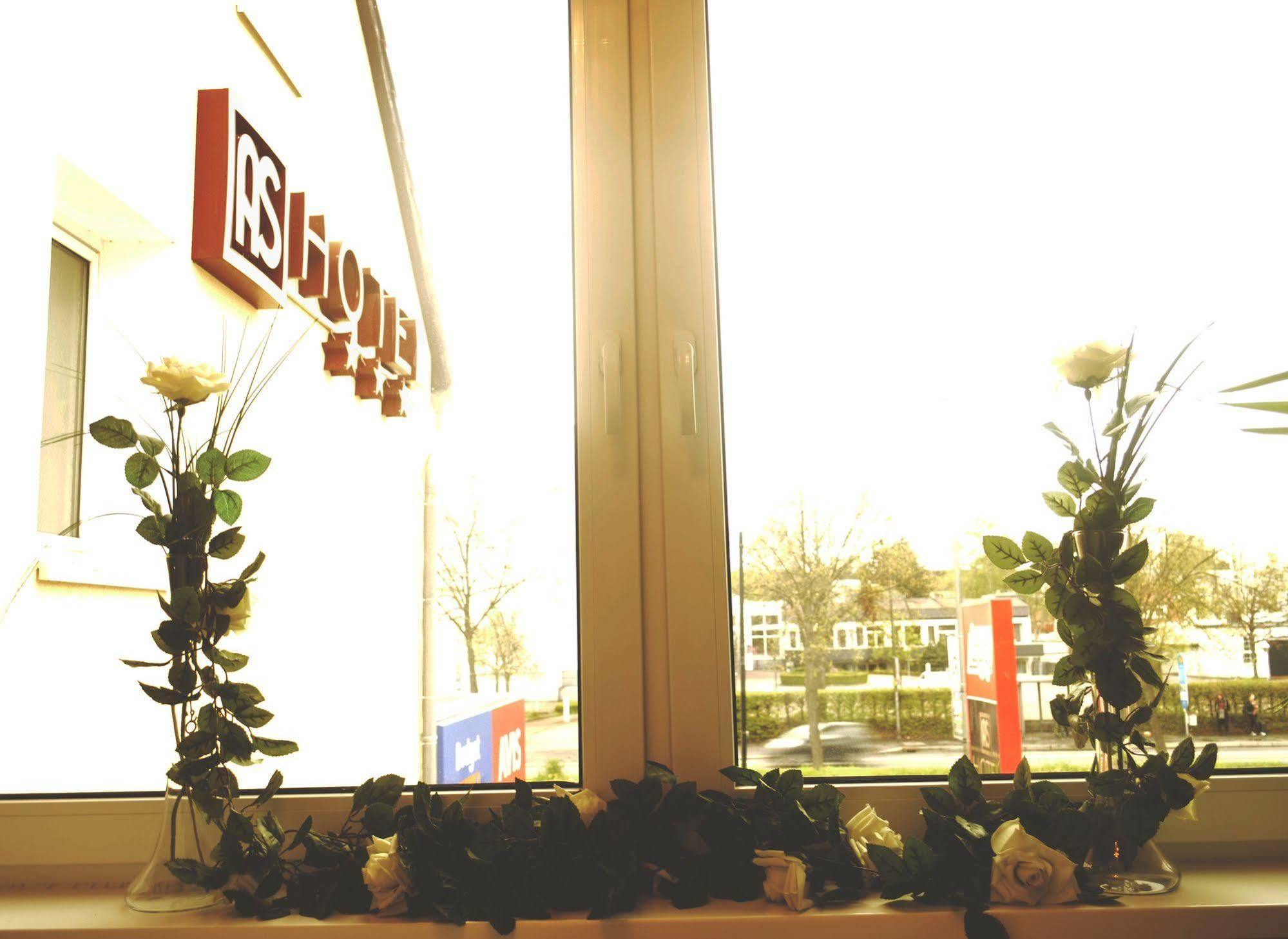 As Hotel Göttingen Kültér fotó
